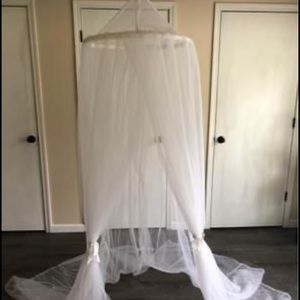 Pottery barn bed canopy